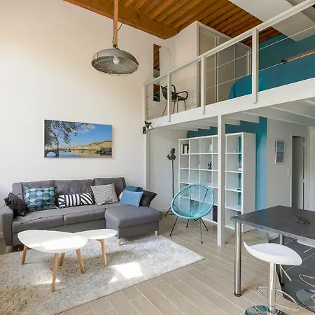 Le Chateau De Cuire Apartment *